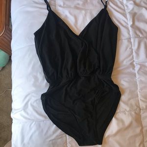 FAUX WRAP BODYSUIT